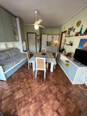 Roberto House Beach - Taormina Mare, Giardini Naxos